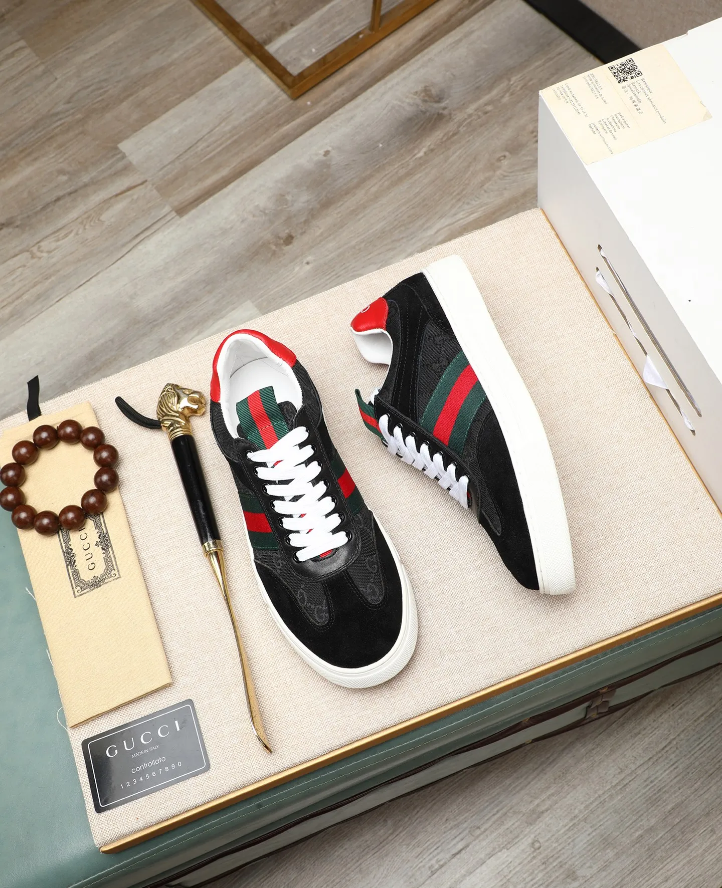 Men's men's shoes 💰440 GUCCI🔍🔍The latest model is on sale at the same time at the counter. Original calfskin imported from Italy, genuine leather lining, (high-end, noble, and classy) with exquisite workmanship. Sole: Original sole provided by the original factory, ⚠Exclusive double-layer movable molded sole super comfortable⚠, real shot 🎬The real thing is better🔍🔍"High quality·Follow the order" Code number 38-44